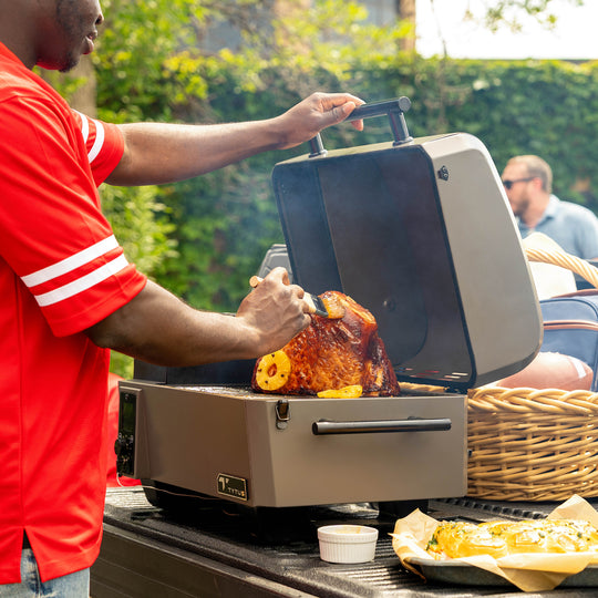 TYTUS Emberwood Tabletop Pellet Grill