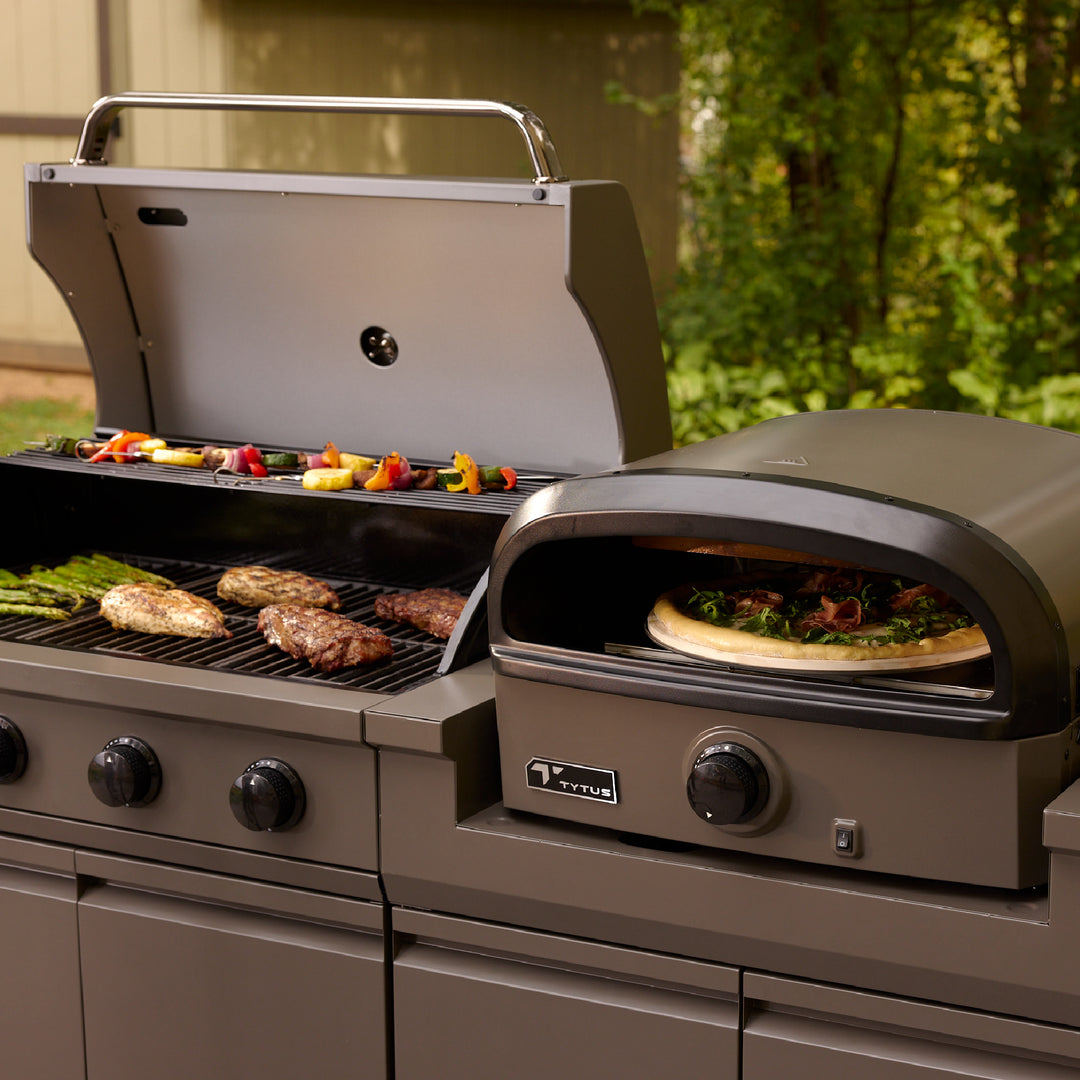TYTUS Modular Duo with 4-Burner Gas Grill and Gas Pizza Oven